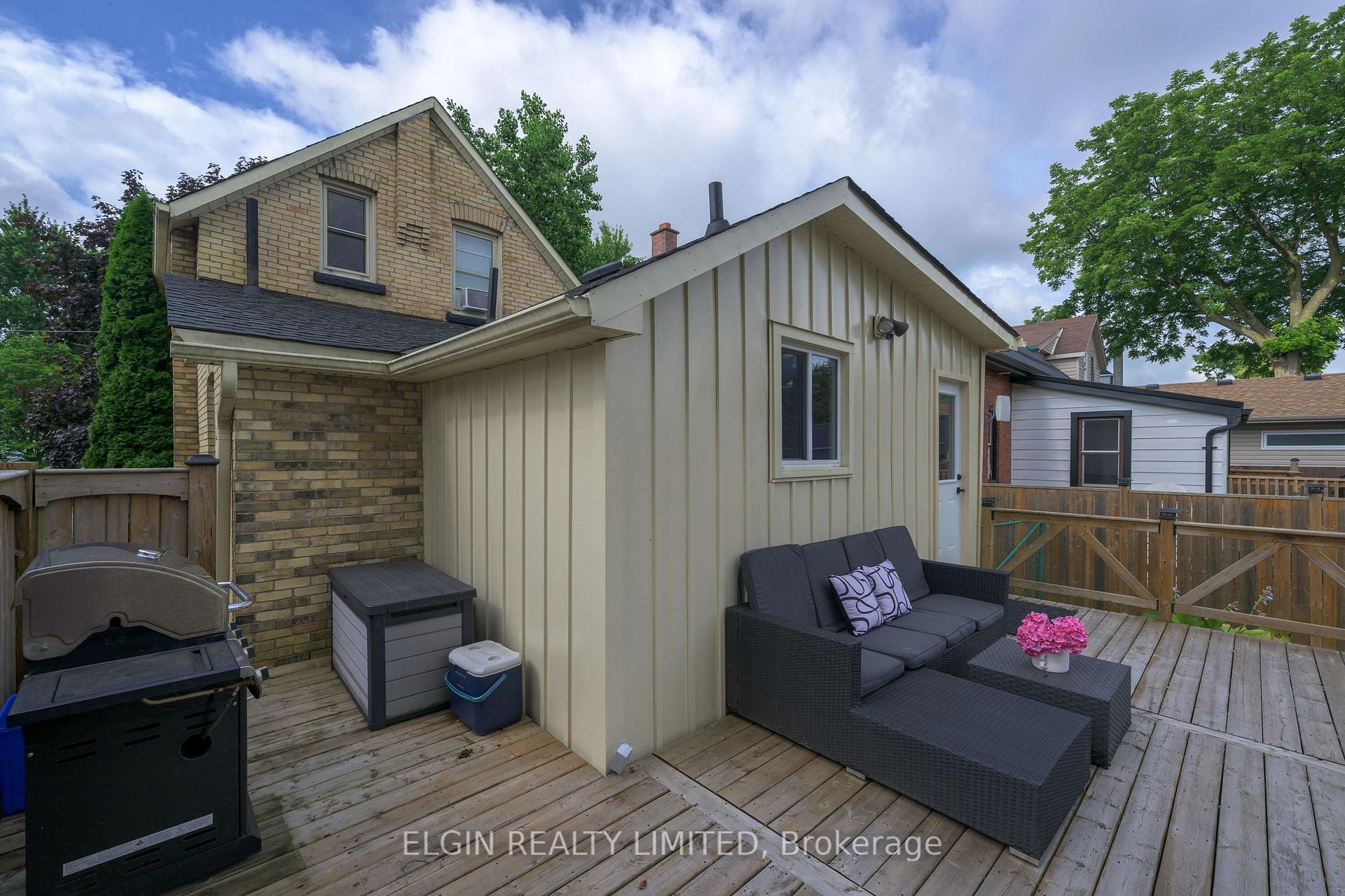 Photo 20 of 24 Maple Street, St. Thomas — HOMEH