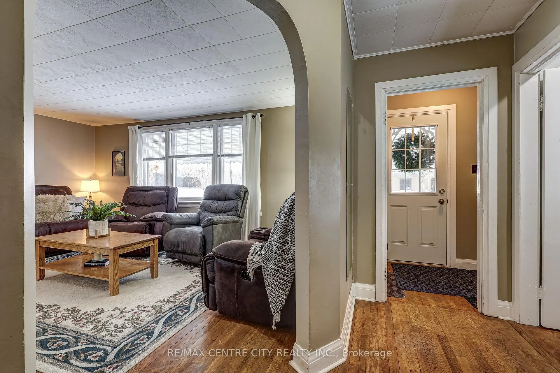 Photo 6 of 6745 Richmond Road, Malahide, Calton — HOMEH