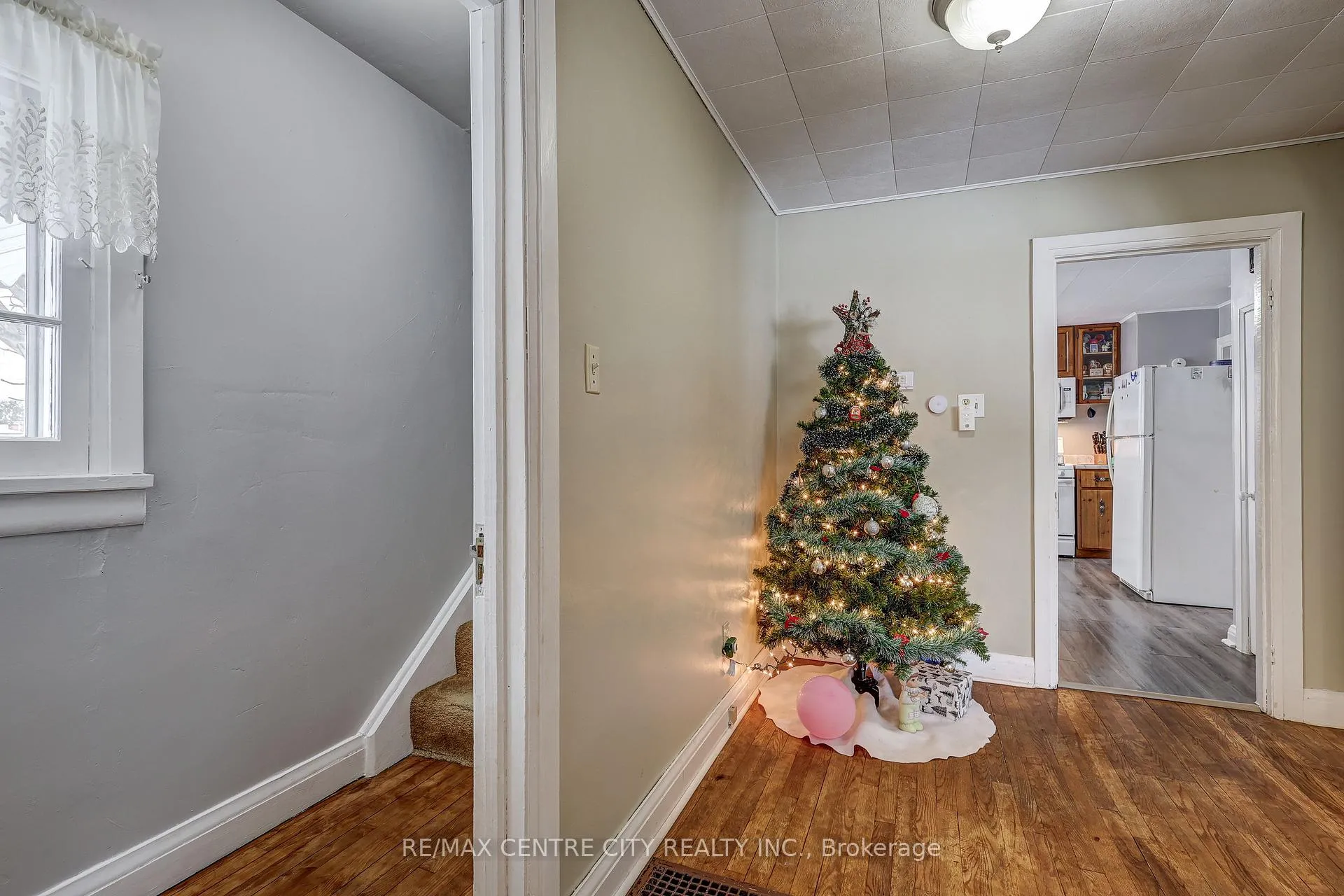 Photo 7 of 6745 Richmond Road, Malahide, Calton — HOMEH