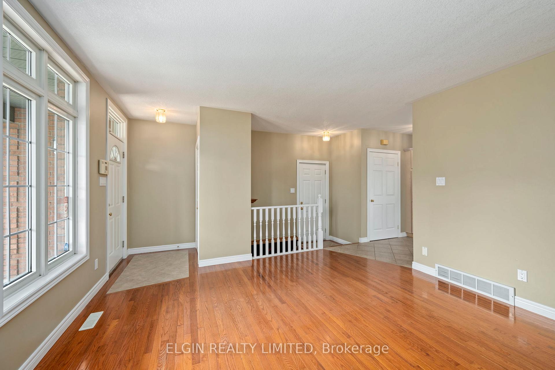 Photo 7 of 18 Rosethorn Court, St. Thomas — HOMEH