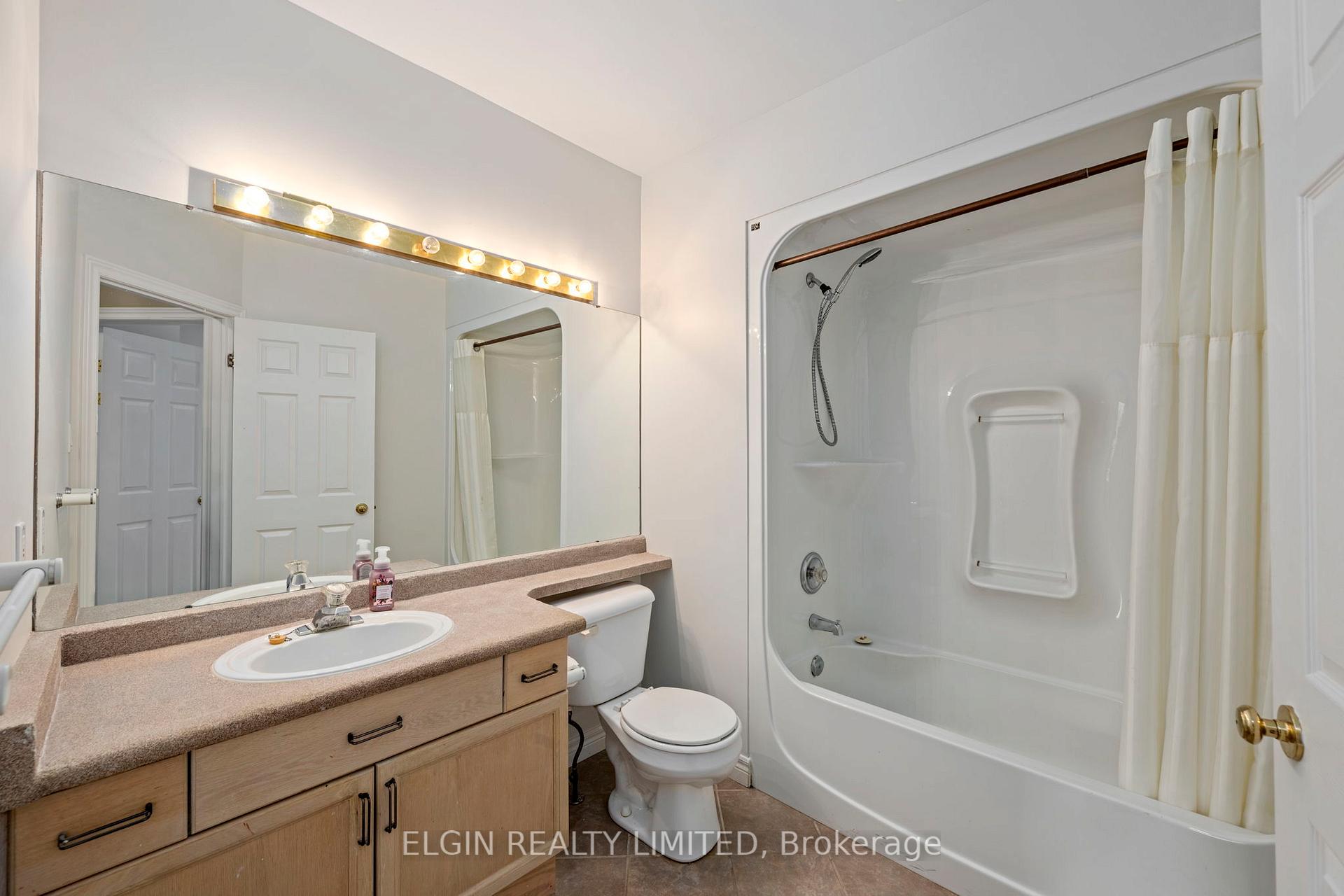 Photo 16 of 18 Rosethorn Court, St. Thomas — HOMEH