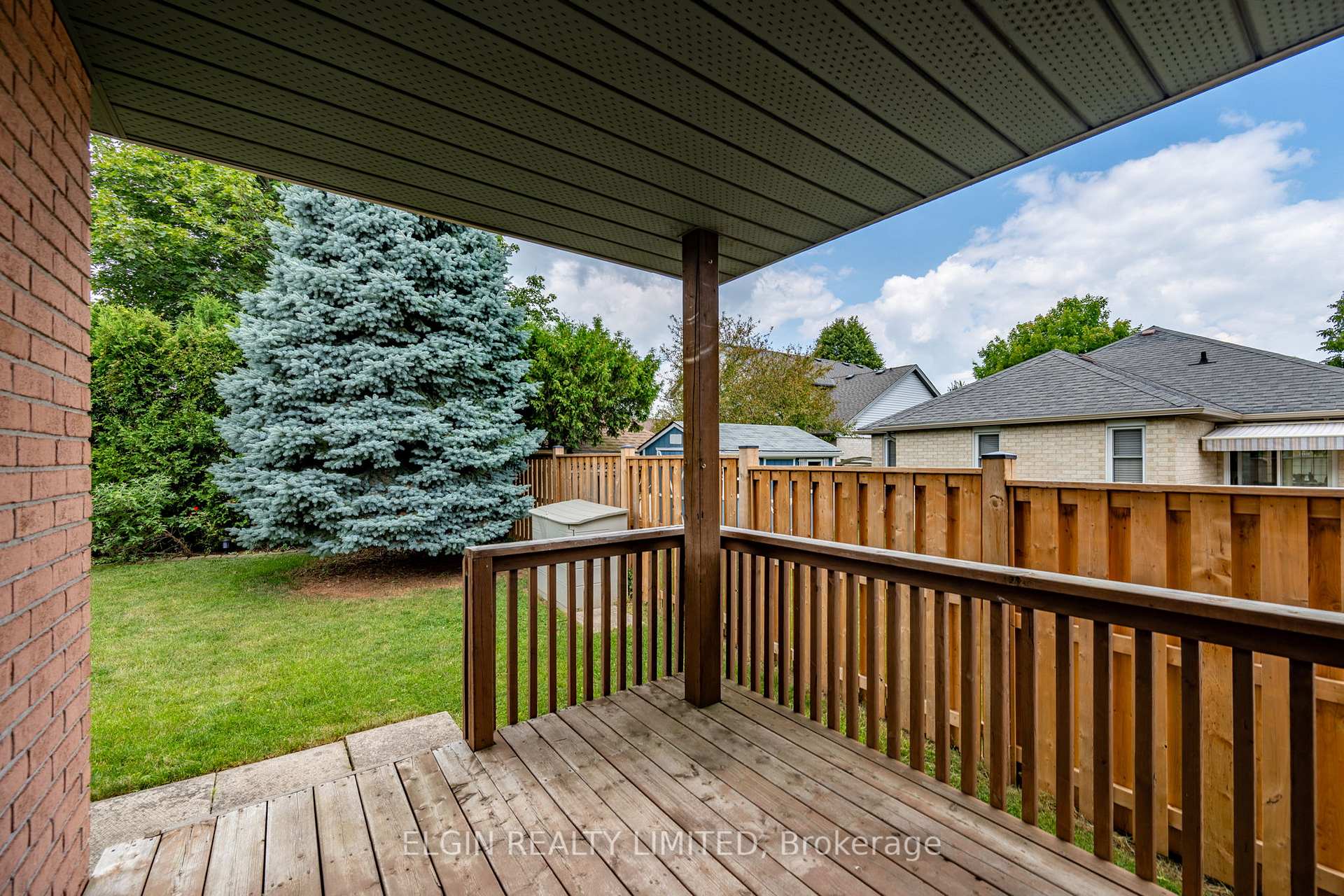 Photo 28 of 18 Rosethorn Court, St. Thomas — HOMEH