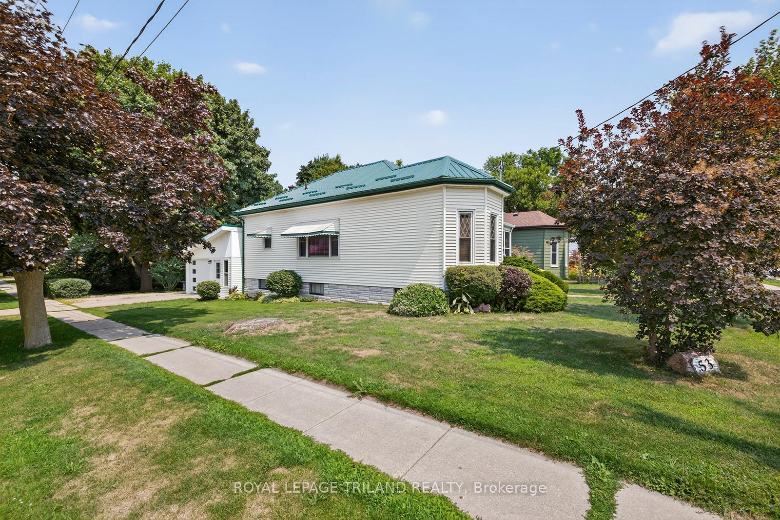 Photo 3 of 53 Chester Street, St. Thomas — HOMEH