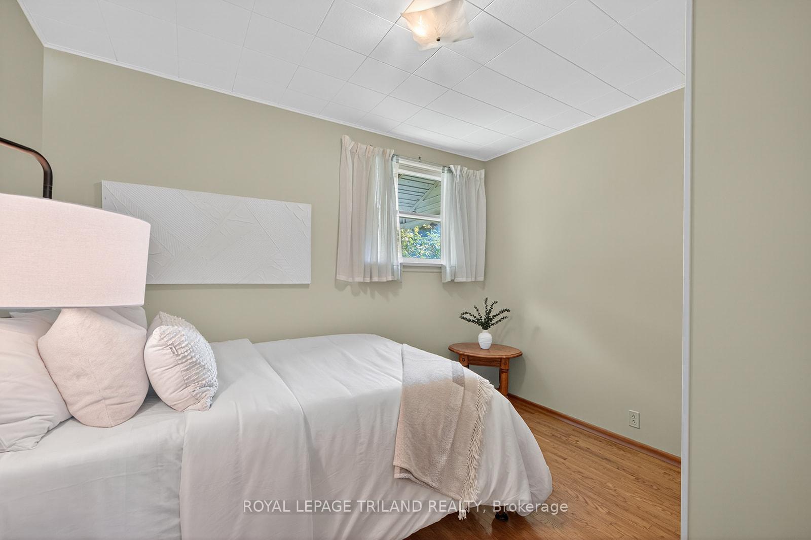 Photo 14 of 53 Chester Street, St. Thomas — HOMEH
