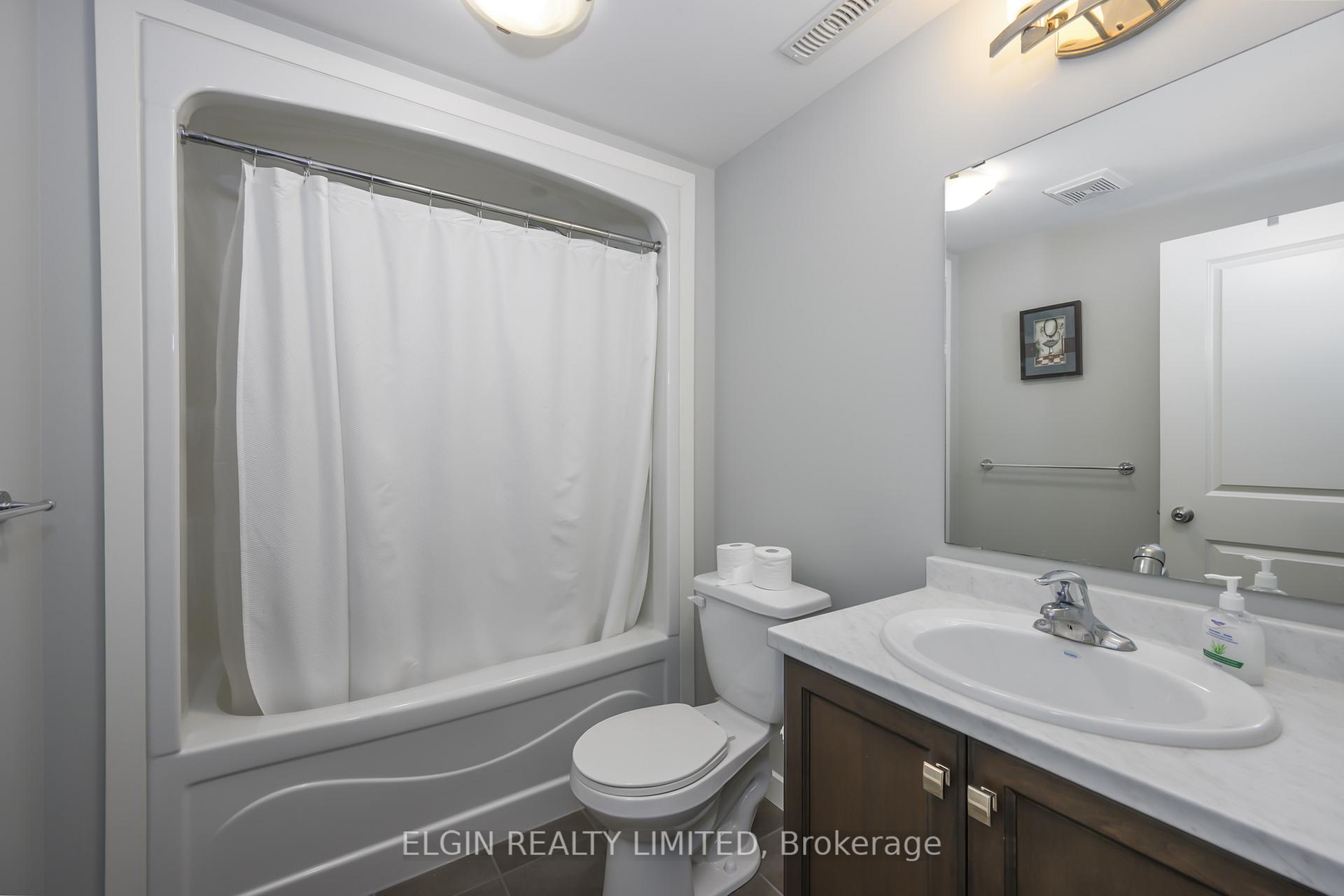 Photo 32 of 8 Empire Parkway, St. Thomas — HOMEH