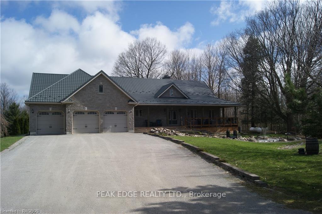 Front of 2511 George Parkway