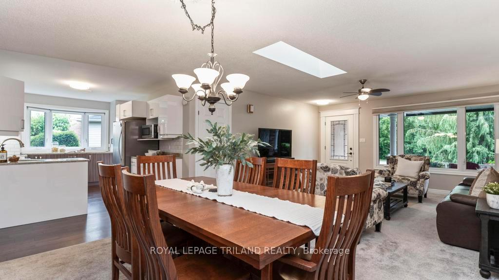 Photo 10 of 16 Costello Court, St. Thomas — HOMEH