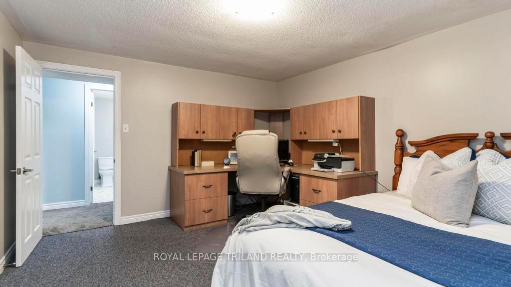 Photo 24 of 16 Costello Court, St. Thomas — HOMEH