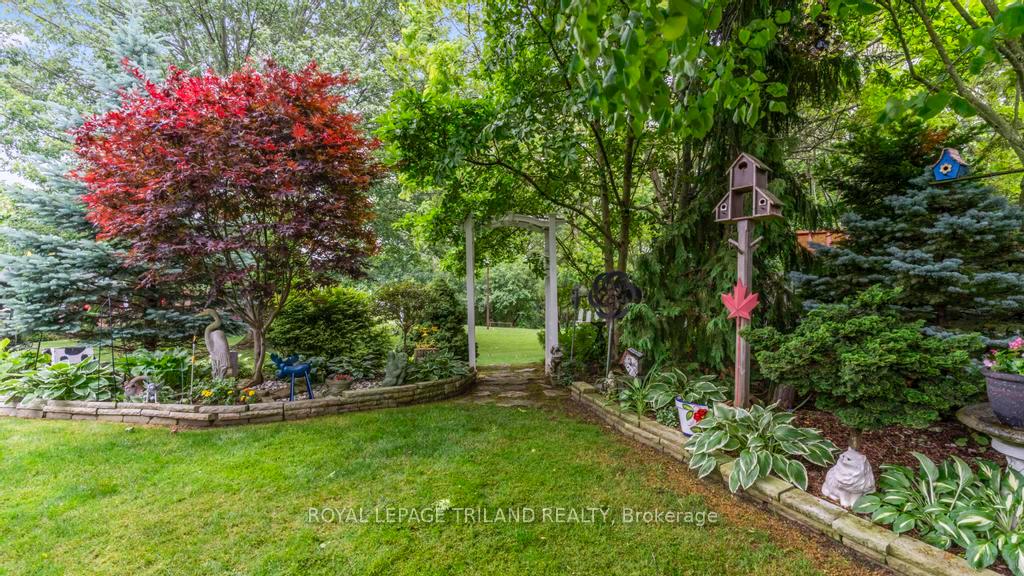 Photo 38 of 16 Costello Court, St. Thomas — HOMEH