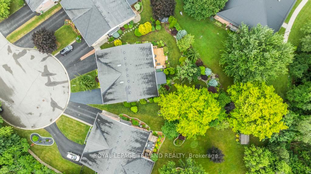 Photo 42 of 16 Costello Court, St. Thomas — HOMEH