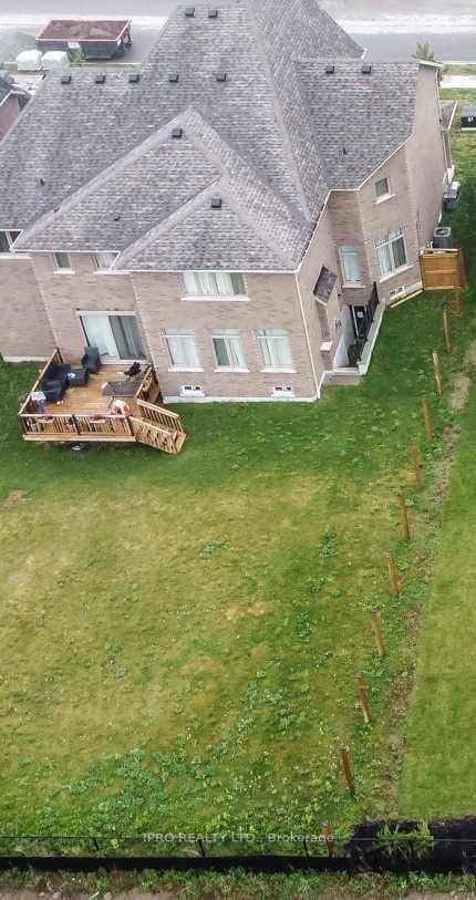 Photo 2 of 181 Trail Boulevard, Springwater, Centre Vespra — HOMEH