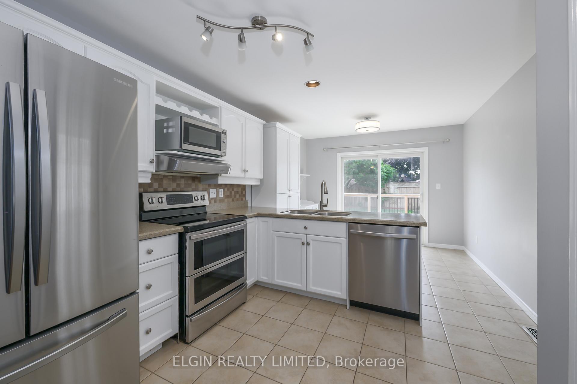 Photo 6 of 410 Highview Drive, St. Thomas — HOMEH