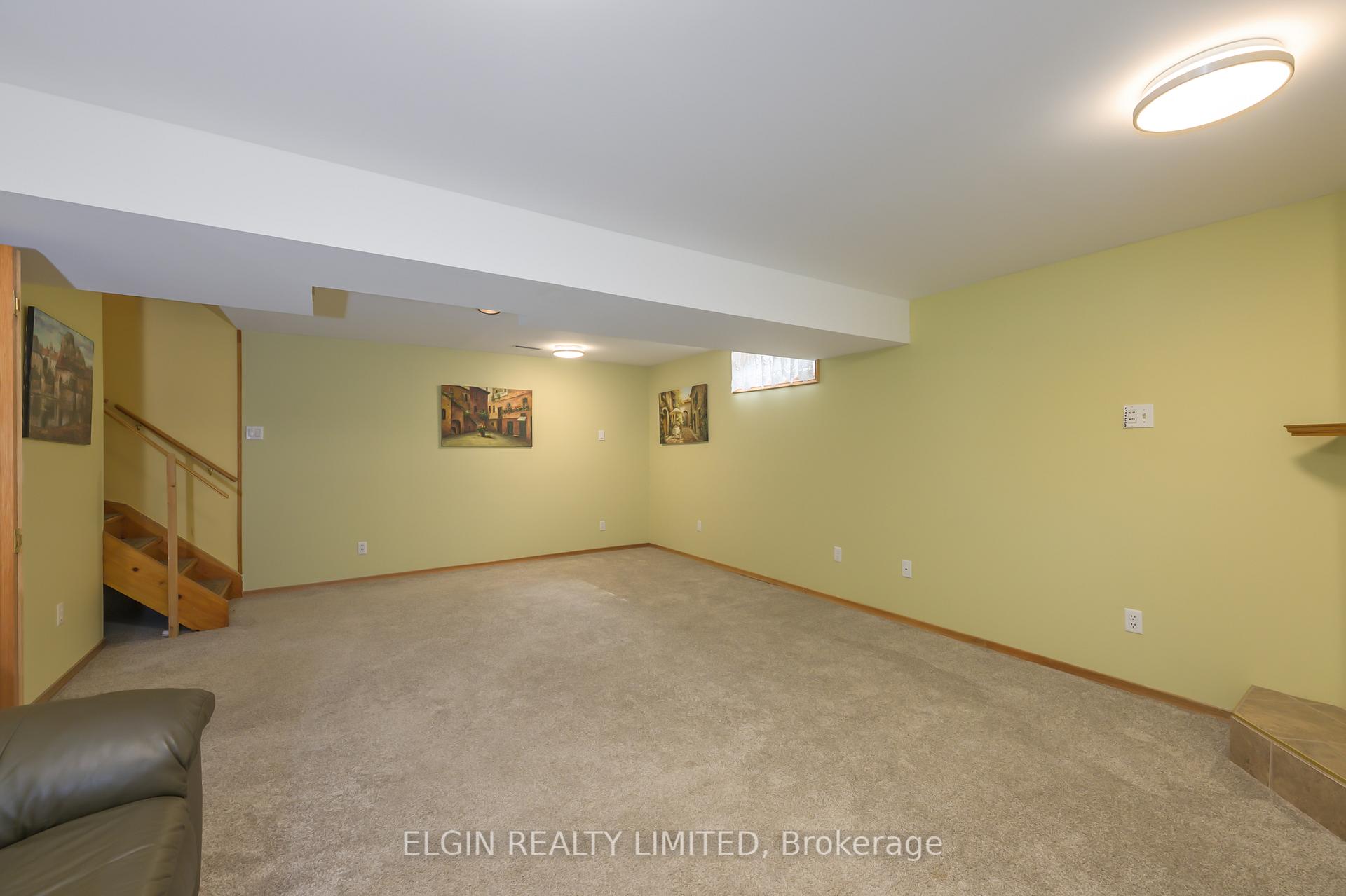 Photo 18 of 410 Highview Drive, St. Thomas — HOMEH