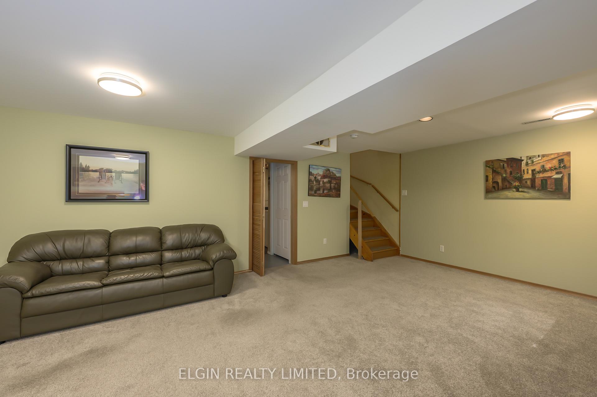 Photo 19 of 410 Highview Drive, St. Thomas — HOMEH