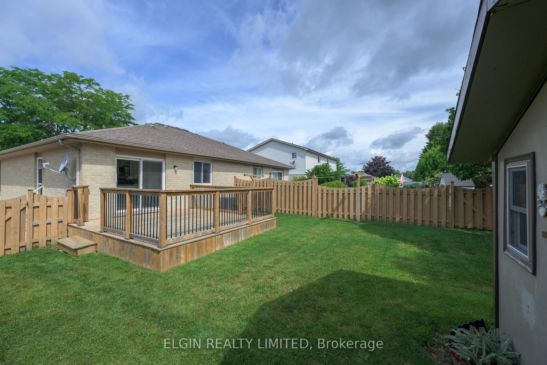 Photo 24 of 410 Highview Drive, St. Thomas — HOMEH