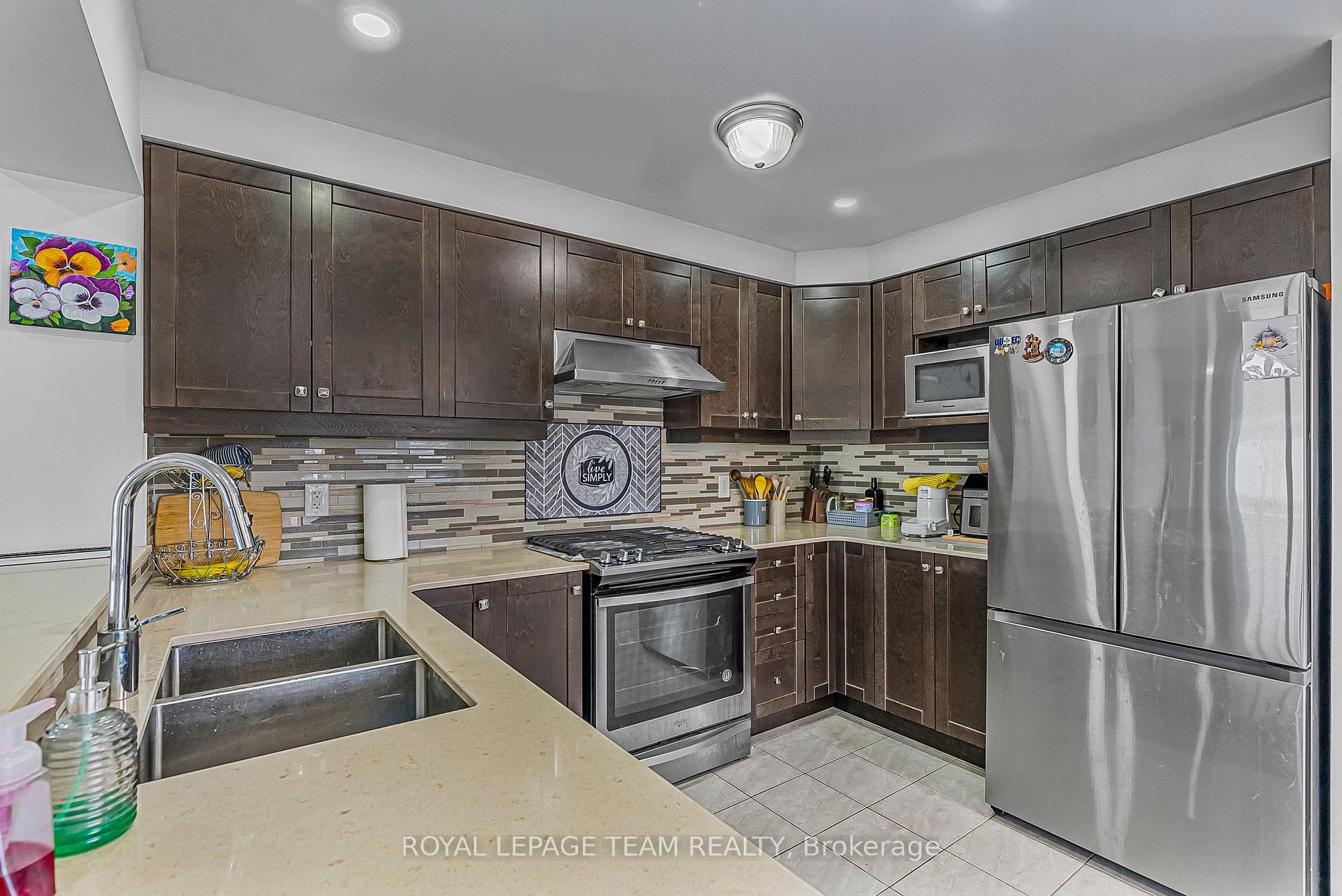 Photo 11 of 622 Parade Drive, Ottawa, Stittsville (South) — HOMEH