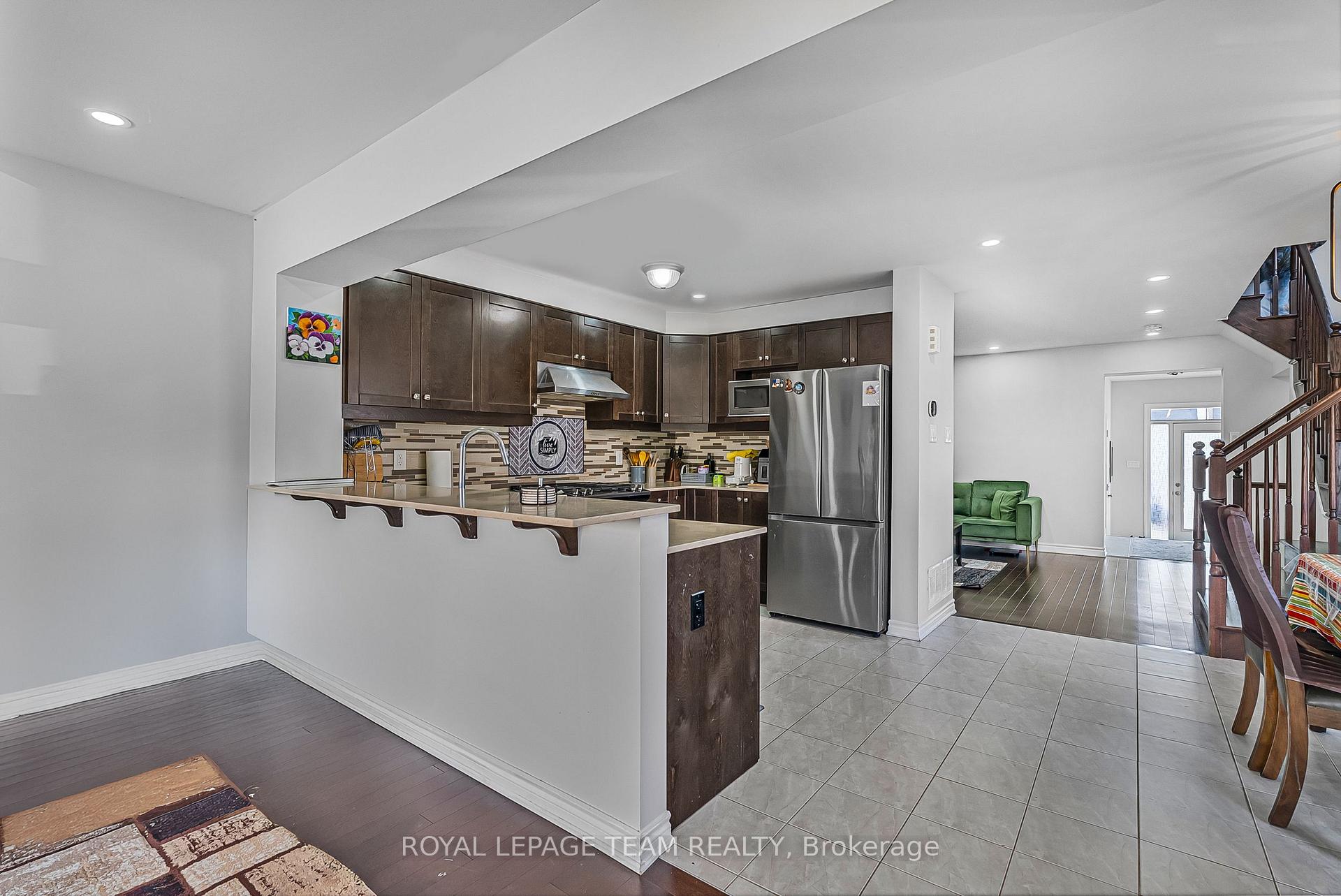 Photo 12 of 622 Parade Drive, Ottawa, Stittsville (South) — HOMEH