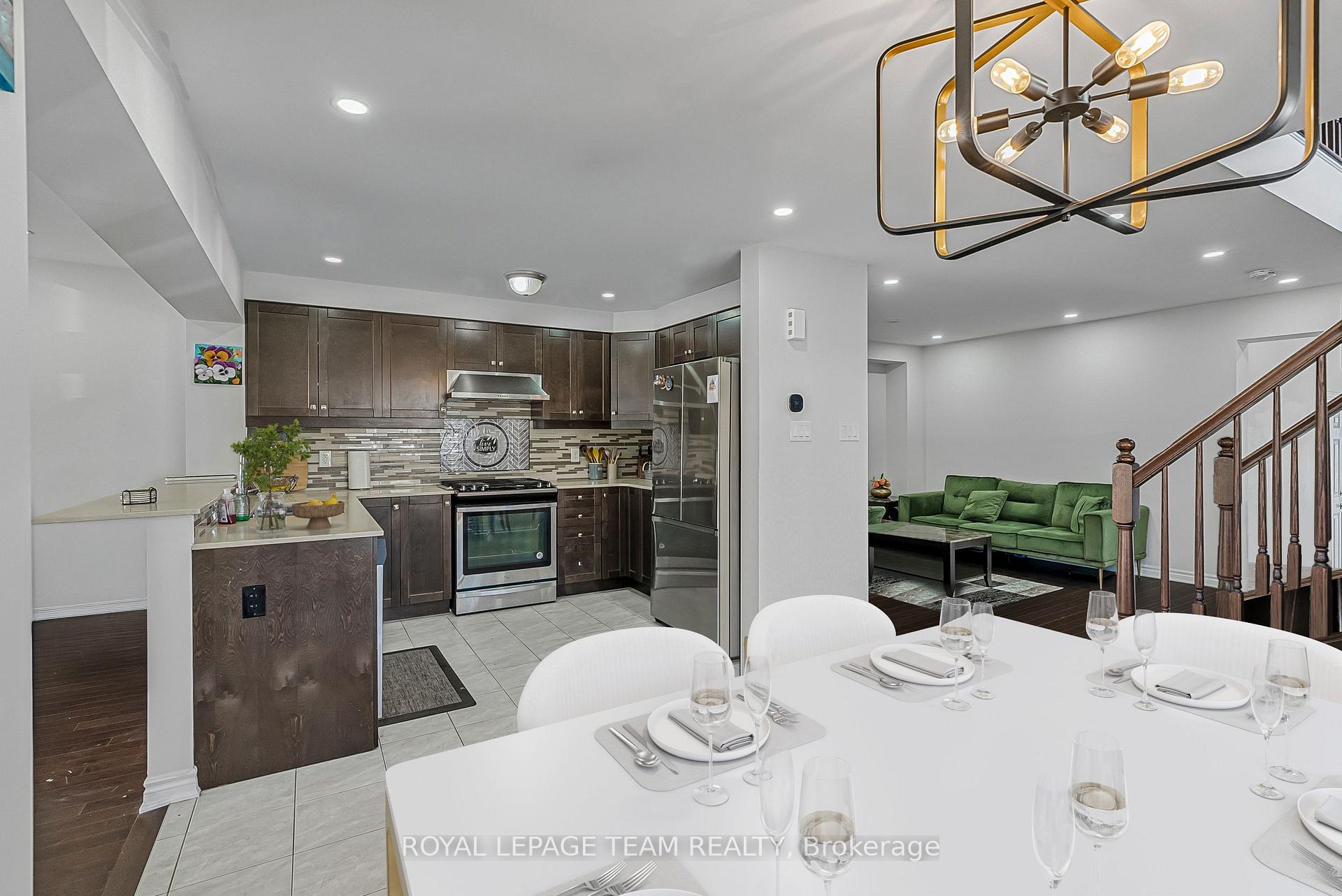 Photo 16 of 622 Parade Drive, Ottawa, Stittsville (South) — HOMEH