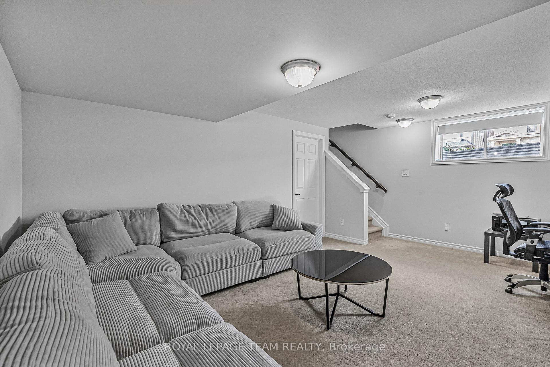Photo 29 of 622 Parade Drive, Ottawa, Stittsville (South) — HOMEH