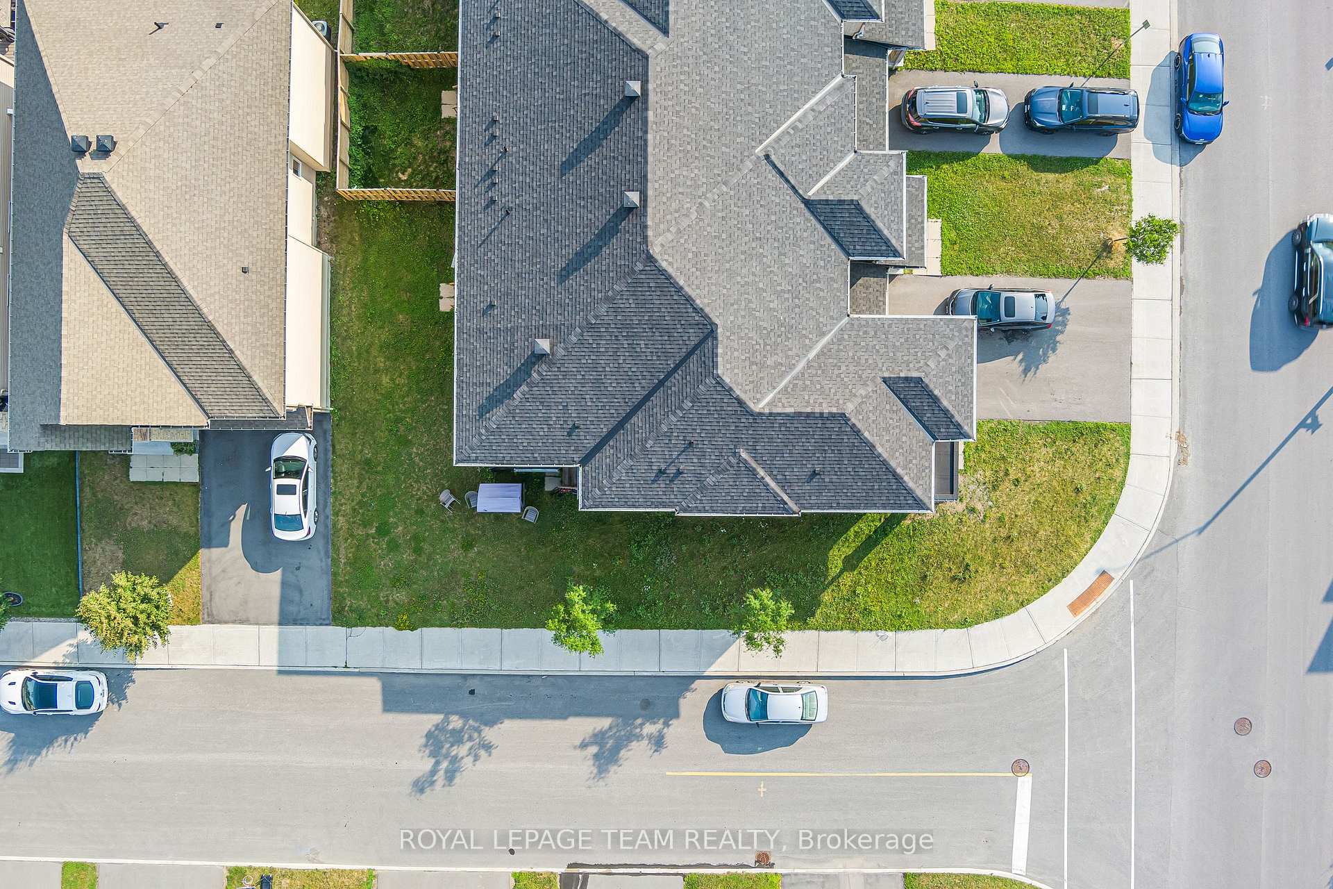 Photo 31 of 622 Parade Drive, Ottawa, Stittsville (South) — HOMEH