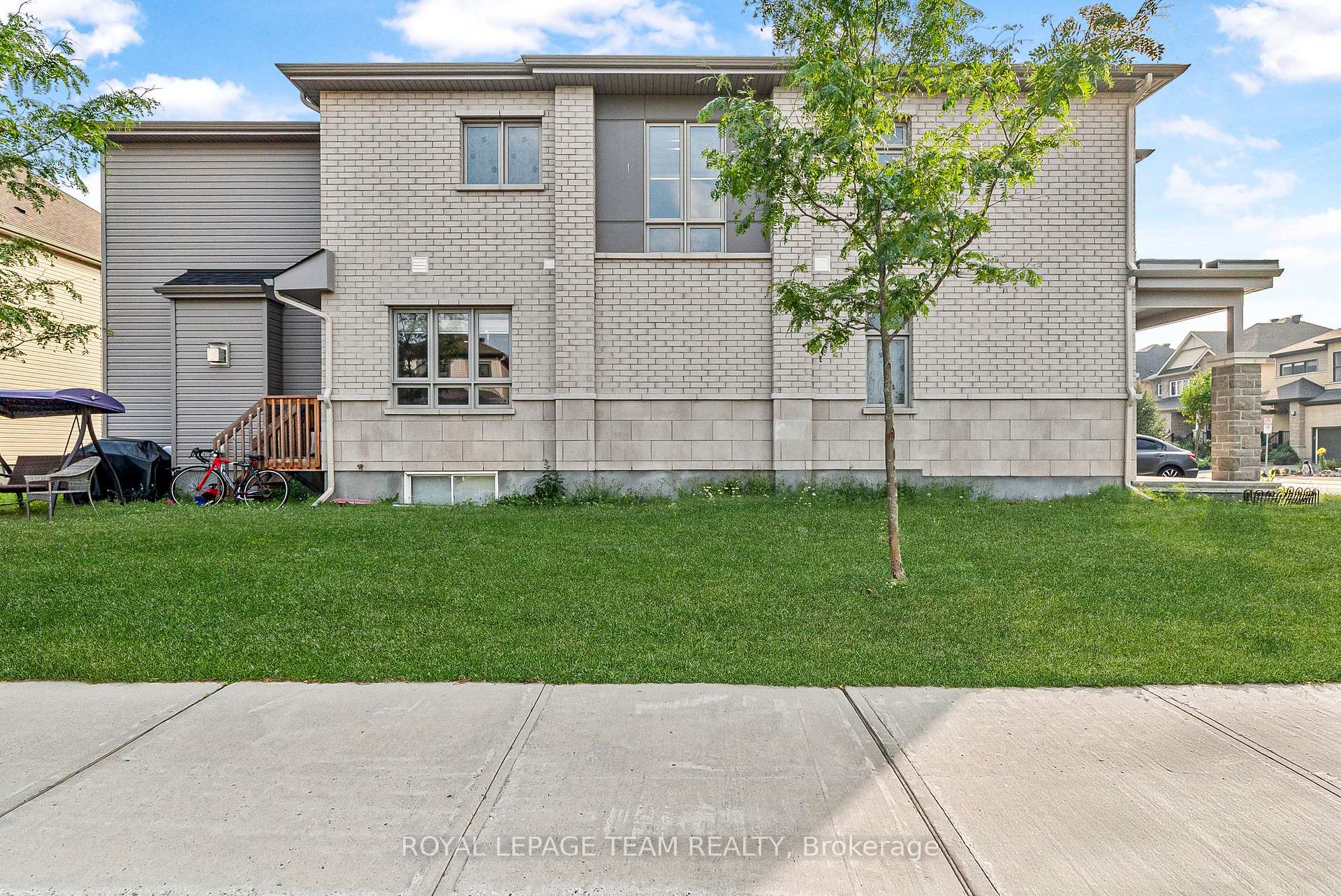 Photo 32 of 622 Parade Drive, Ottawa, Stittsville (South) — HOMEH