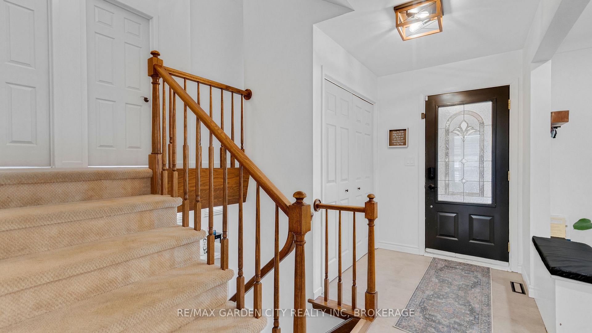 Photo 14 of 8 Jessica Drive, St. Catharines, Vine/Linwell — HOMEH