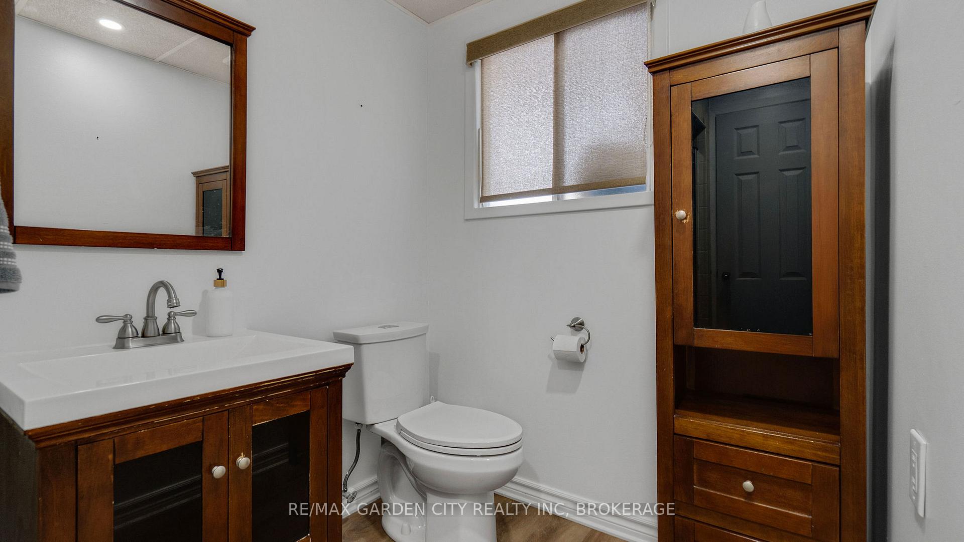 Photo 29 of 8 Jessica Drive, St. Catharines, Vine/Linwell — HOMEH