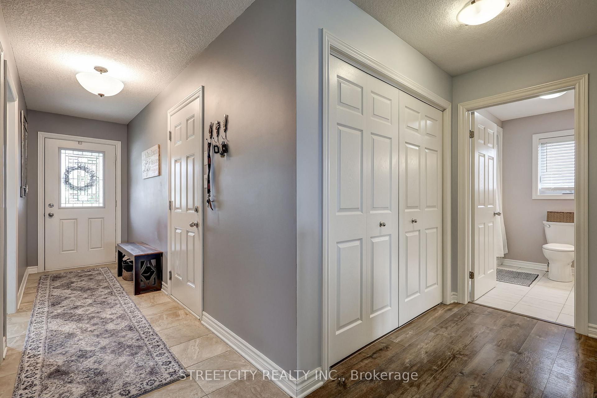 Photo 8 of 120 Peach Tree Boulevard, St. Thomas — HOMEH