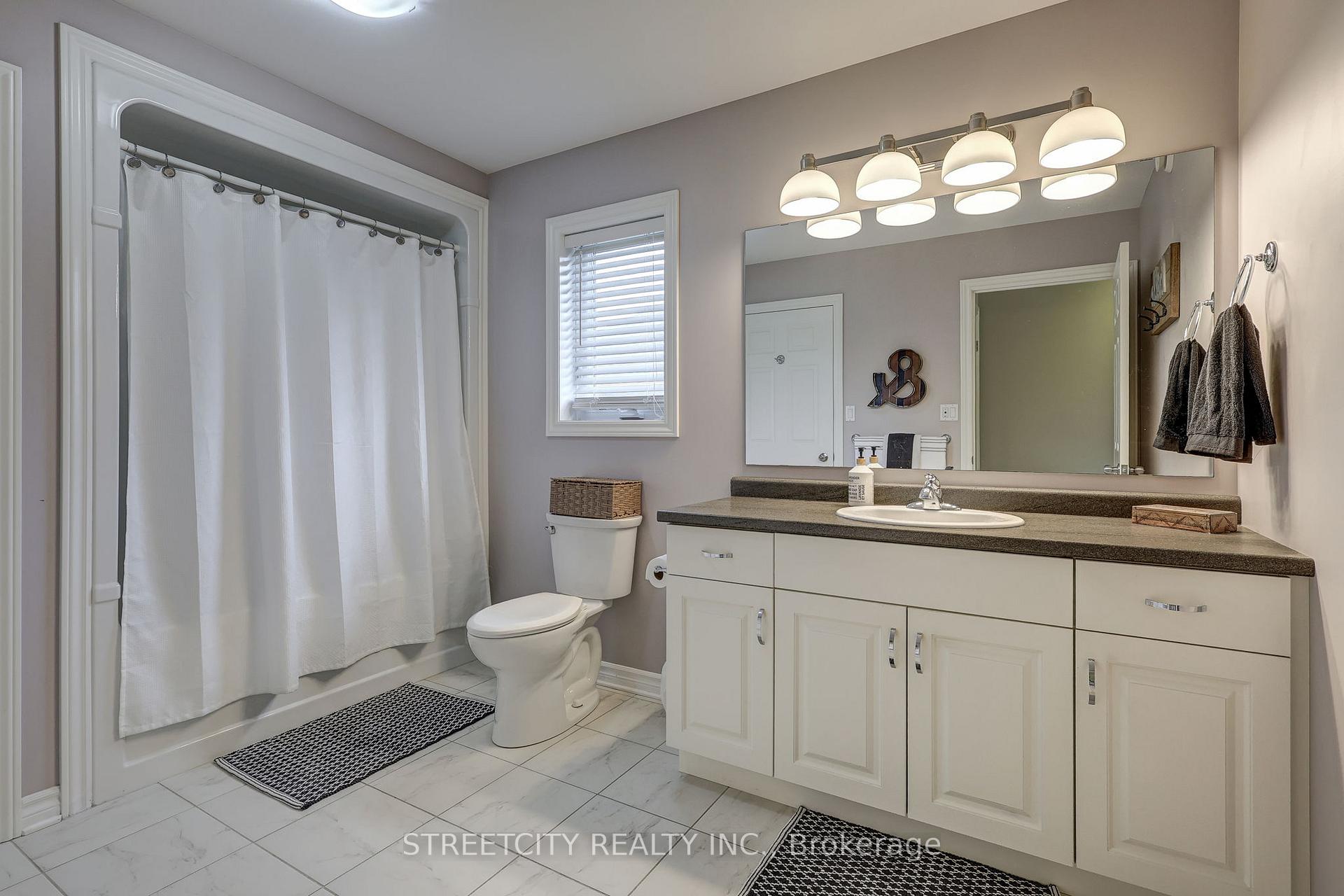 Photo 9 of 120 Peach Tree Boulevard, St. Thomas — HOMEH