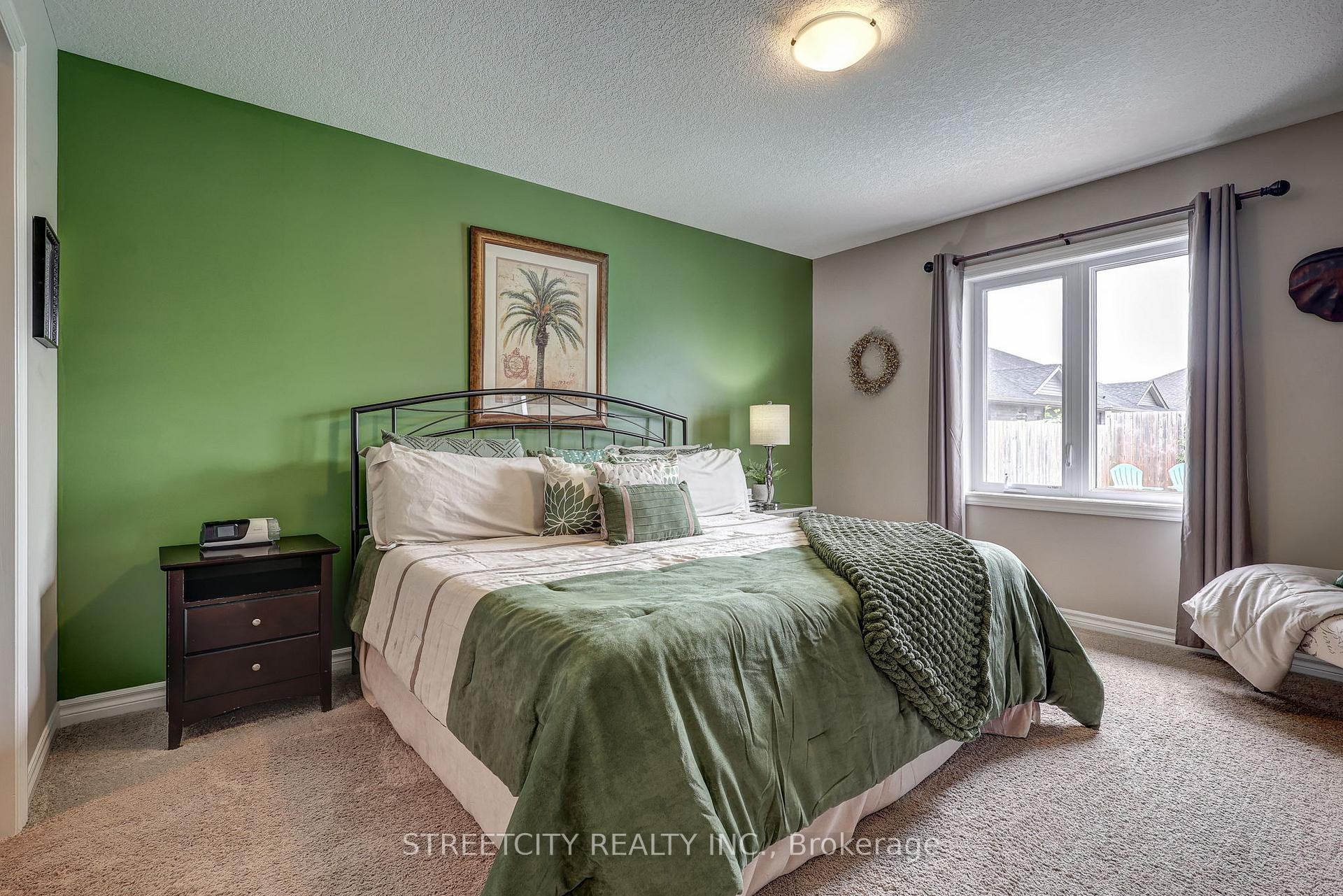 Photo 21 of 120 Peach Tree Boulevard, St. Thomas — HOMEH