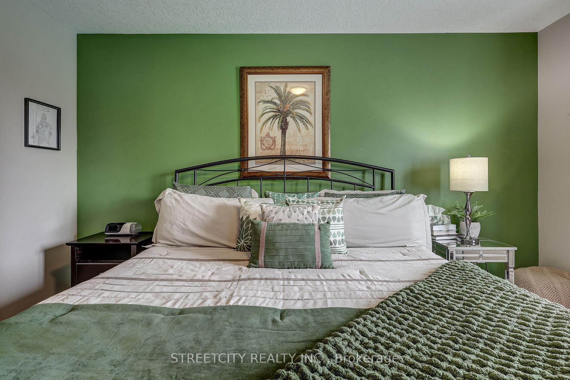 Photo 22 of 120 Peach Tree Boulevard, St. Thomas — HOMEH