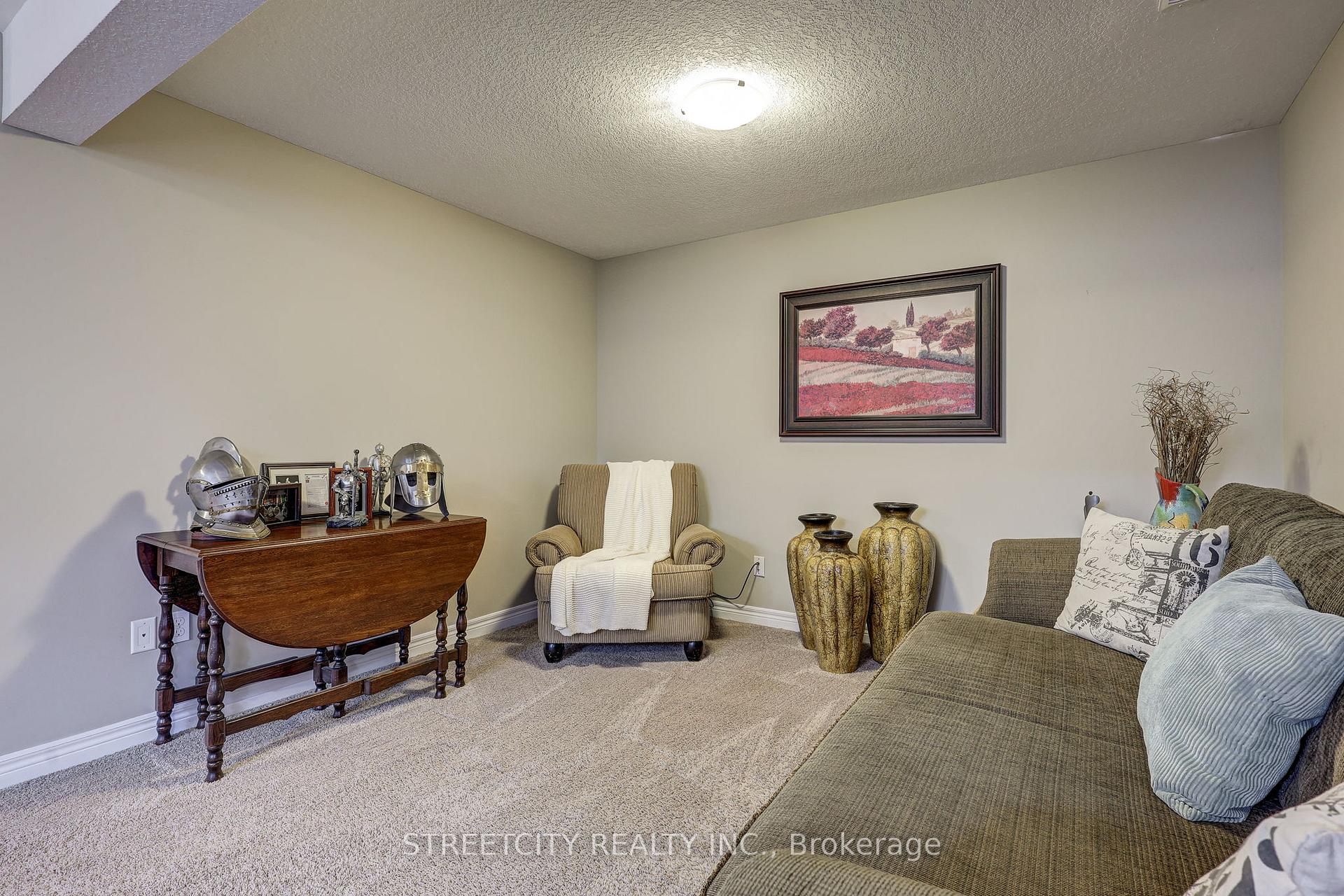 Photo 31 of 120 Peach Tree Boulevard, St. Thomas — HOMEH