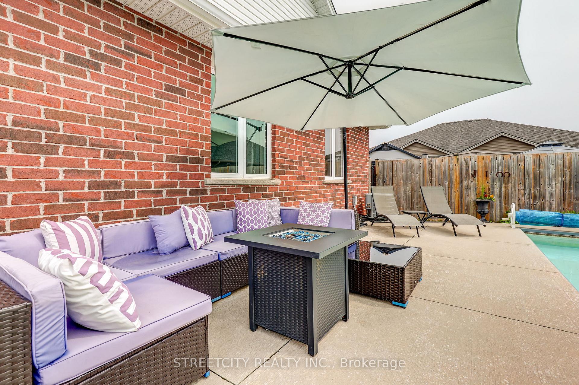 Photo 39 of 120 Peach Tree Boulevard, St. Thomas — HOMEH