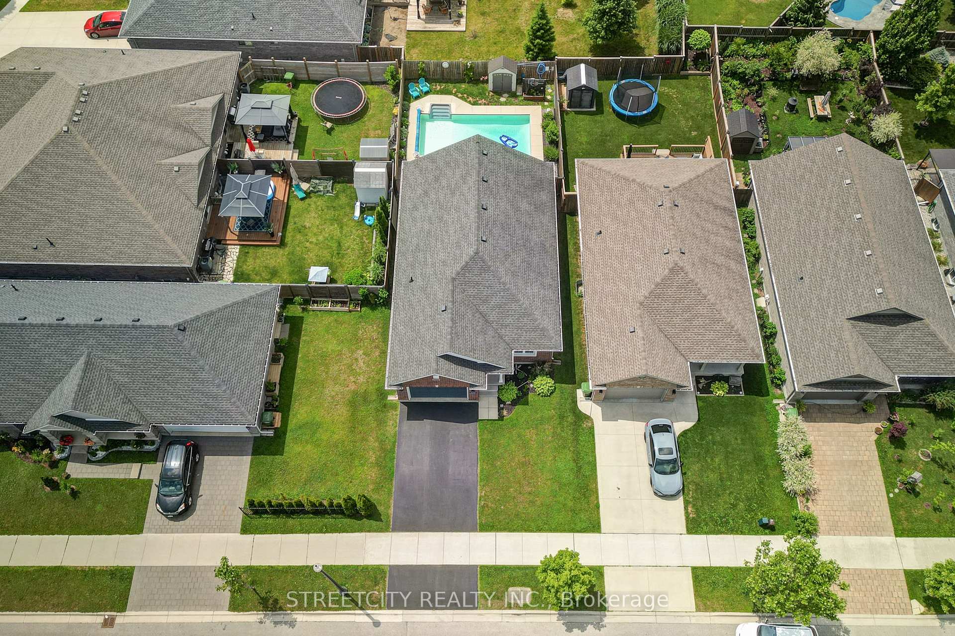 Photo 47 of 120 Peach Tree Boulevard, St. Thomas — HOMEH