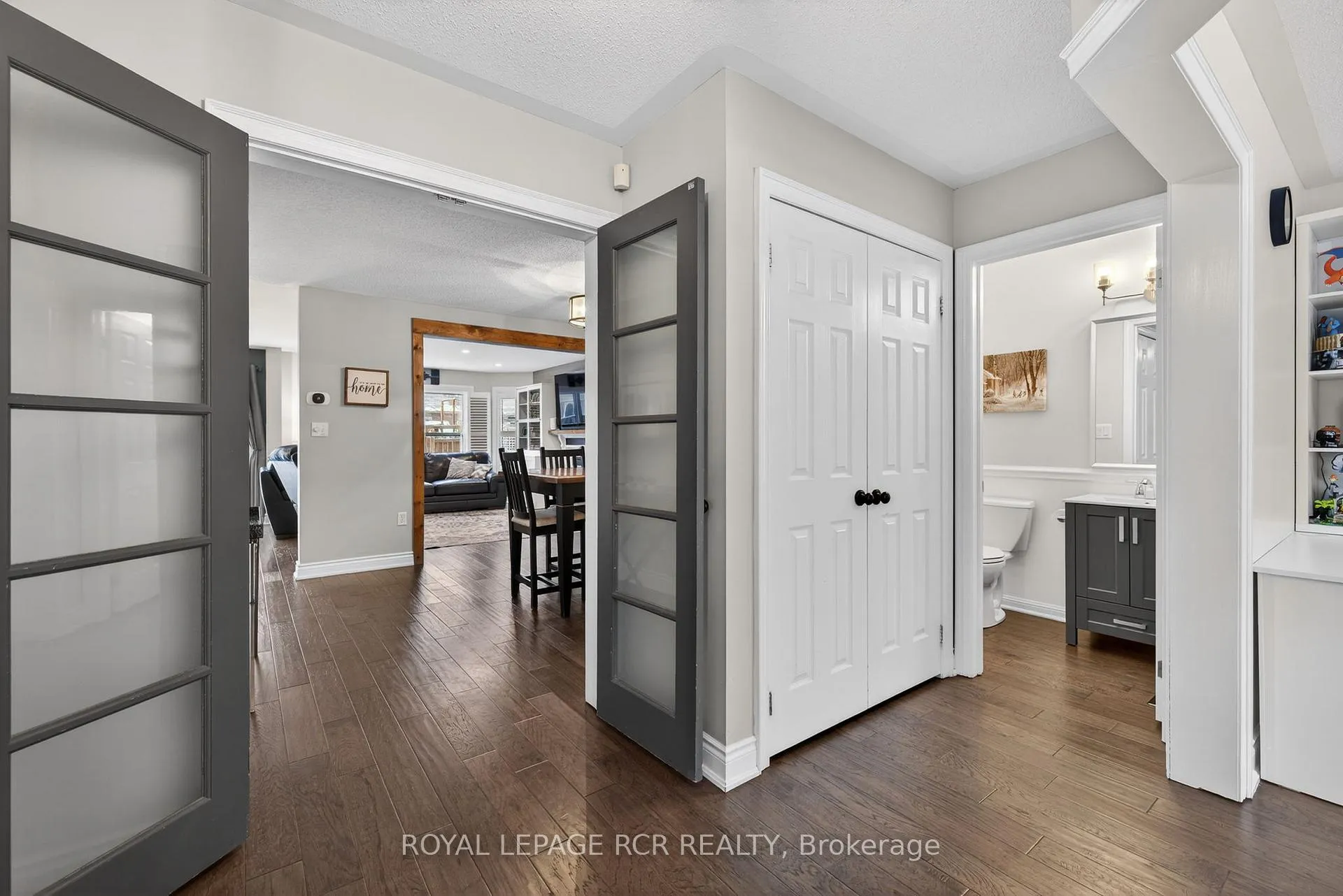 Photo 5 of 25 Kidd Crescent, New Tecumseth, Alliston — HOMEH