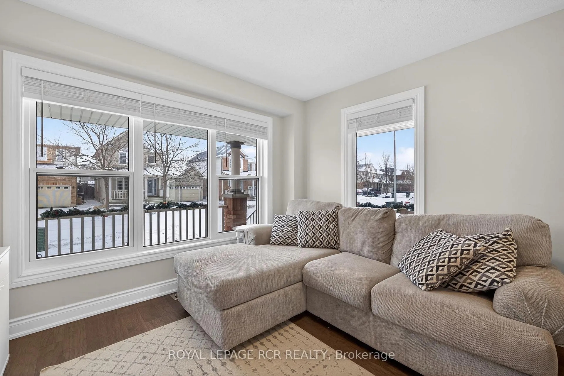 Photo 7 of 25 Kidd Crescent, New Tecumseth, Alliston — HOMEH