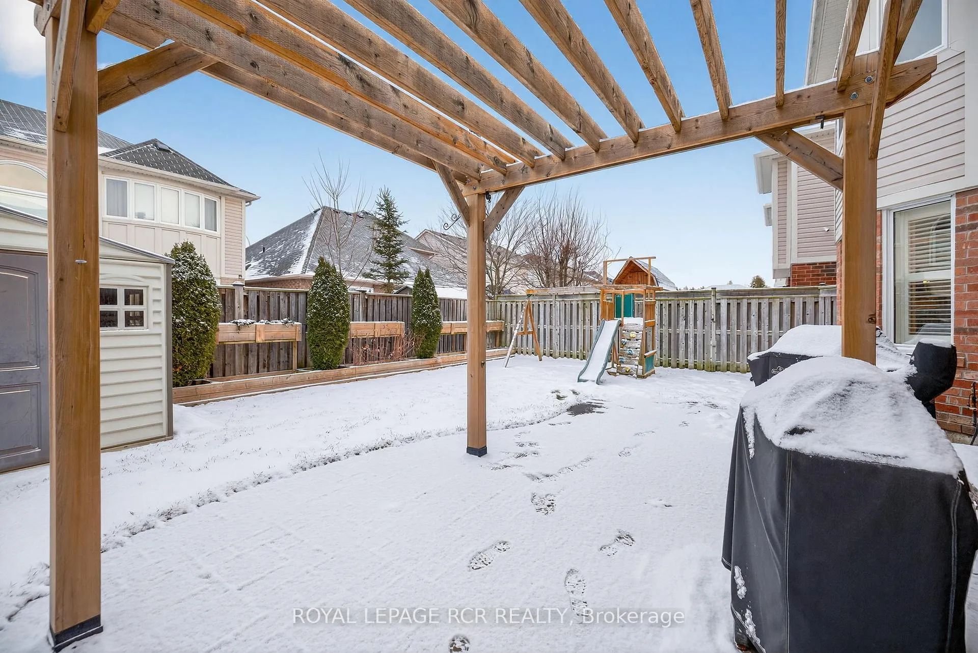 Photo 42 of 25 Kidd Crescent, New Tecumseth, Alliston — HOMEH