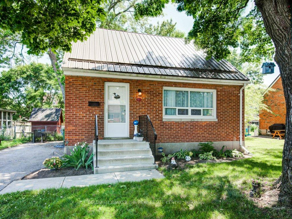Photo 1 of 87 Dunkirk Drive, St. Thomas — HOMEH
