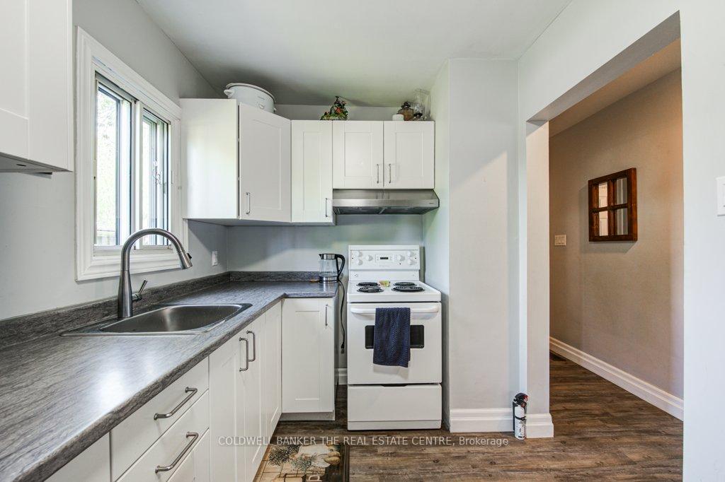 Photo 16 of 87 Dunkirk Drive, St. Thomas — HOMEH