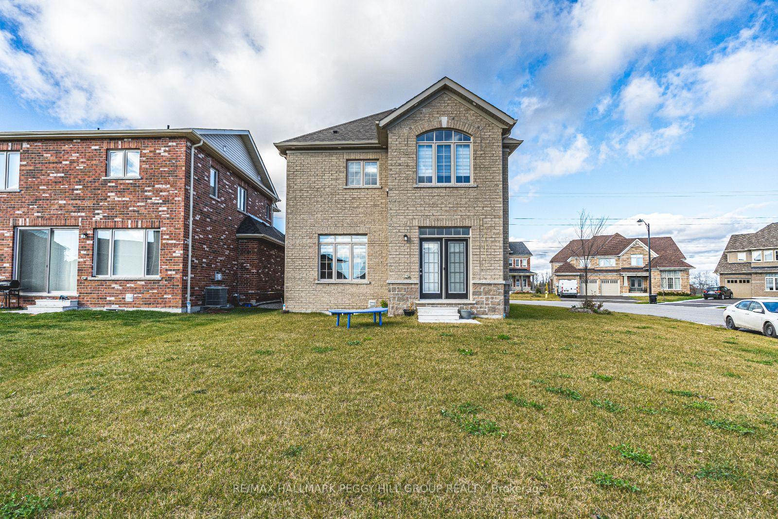 Photo 15 of 28 Sanford Circle, Springwater, Centre Vespra — HOMEH