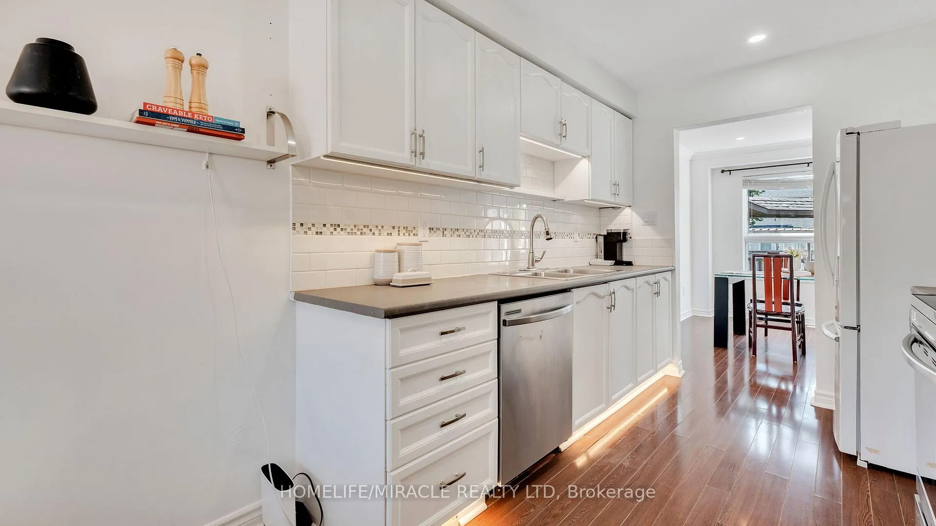 Photo 17 of 40 Landerville Lane, Clarington, Bowmanville — HOMEH
