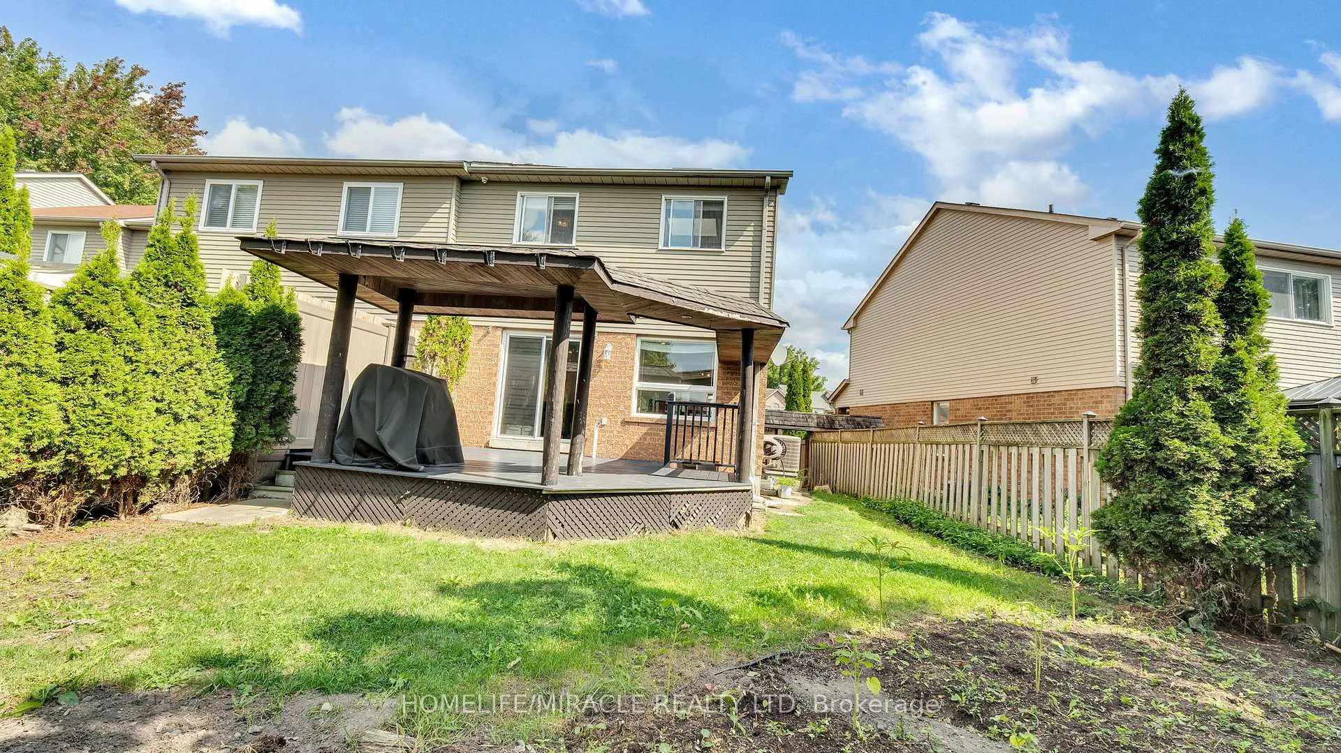 Photo 43 of 40 Landerville Lane, Clarington, Bowmanville — HOMEH