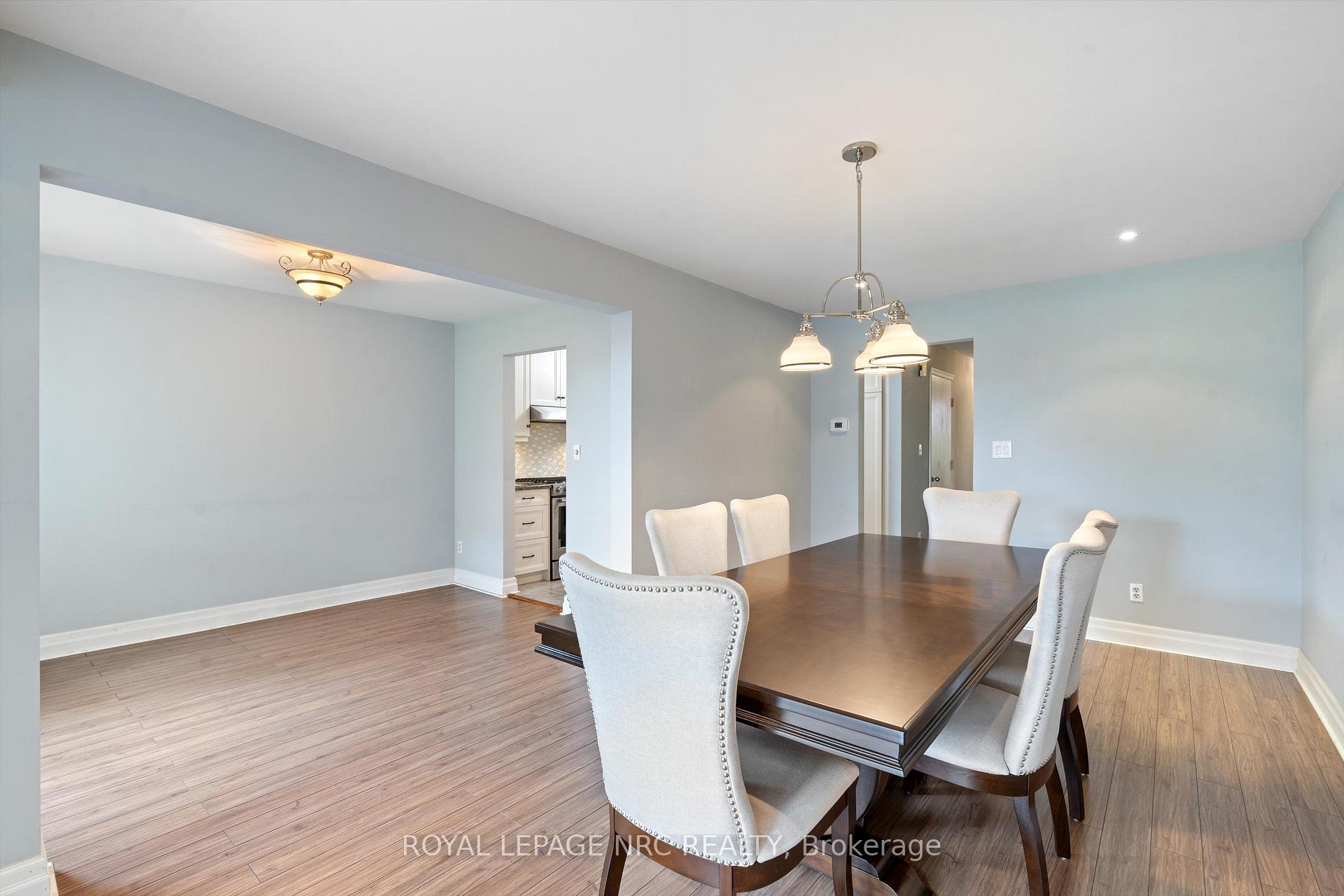 Photo 14 of 5 Barnaby Drive, St. Catharines, Ridley — HOMEH