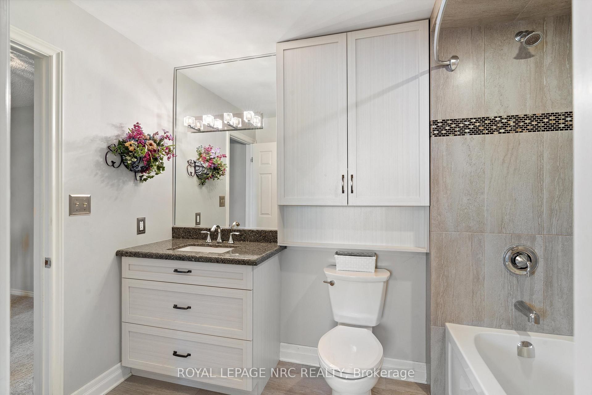 Photo 19 of 5 Barnaby Drive, St. Catharines, Ridley — HOMEH