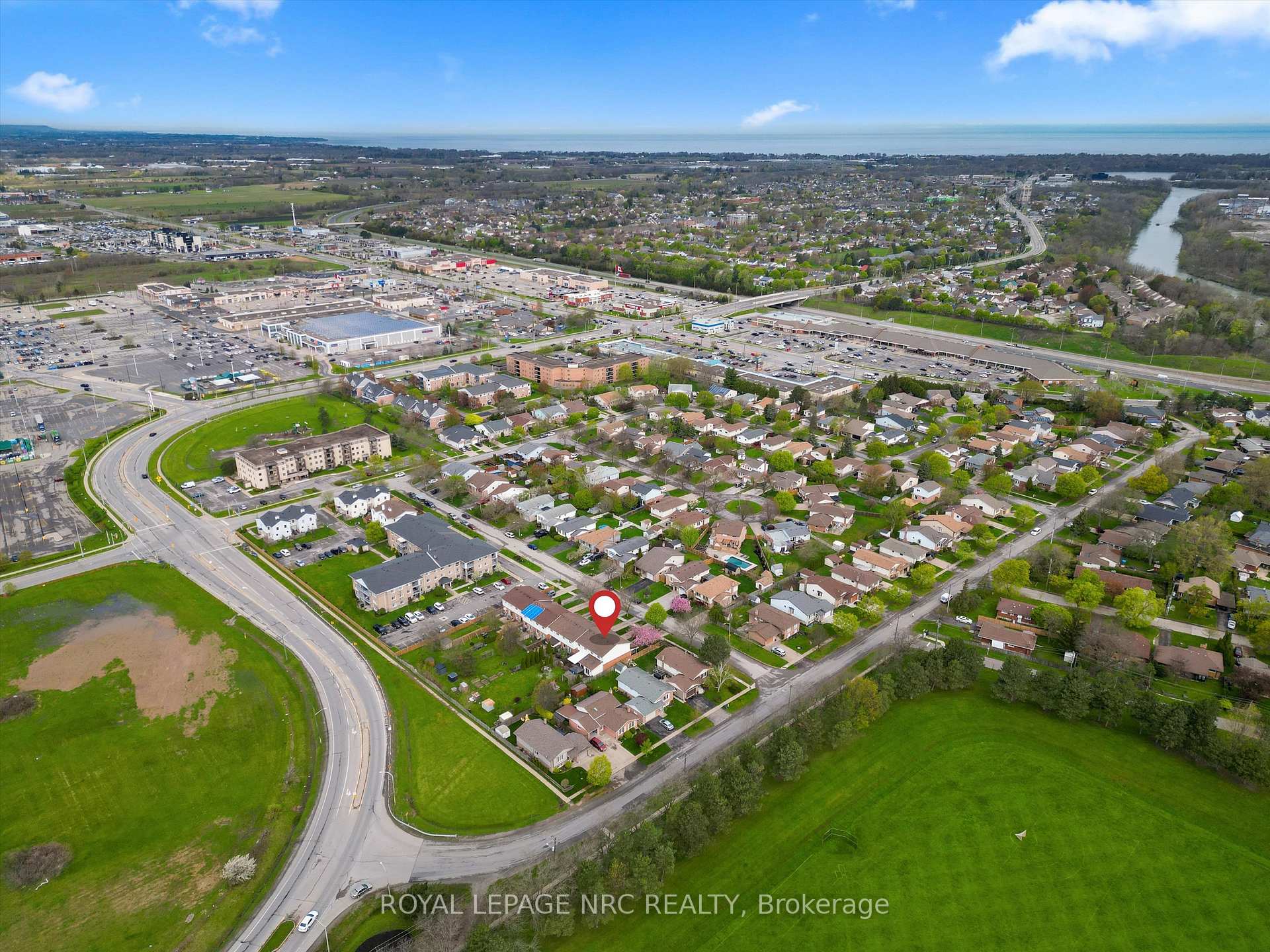 Photo 33 of 5 Barnaby Drive, St. Catharines, Ridley — HOMEH
