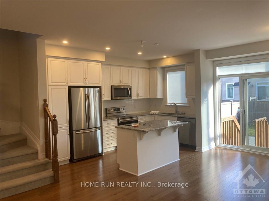 Photo 5 of 802 Indica Street, Ottawa, Stittsville (North) — HOMEH