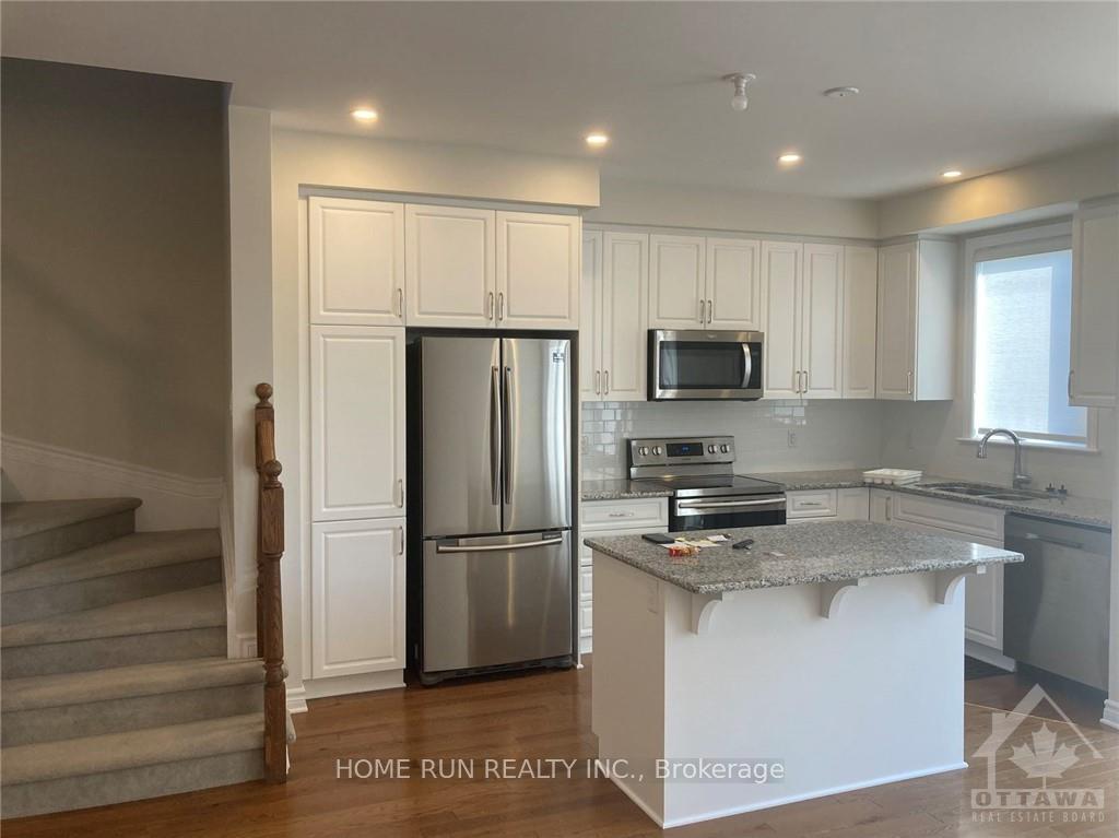 Photo 6 of 802 Indica Street, Ottawa, Stittsville (North) — HOMEH