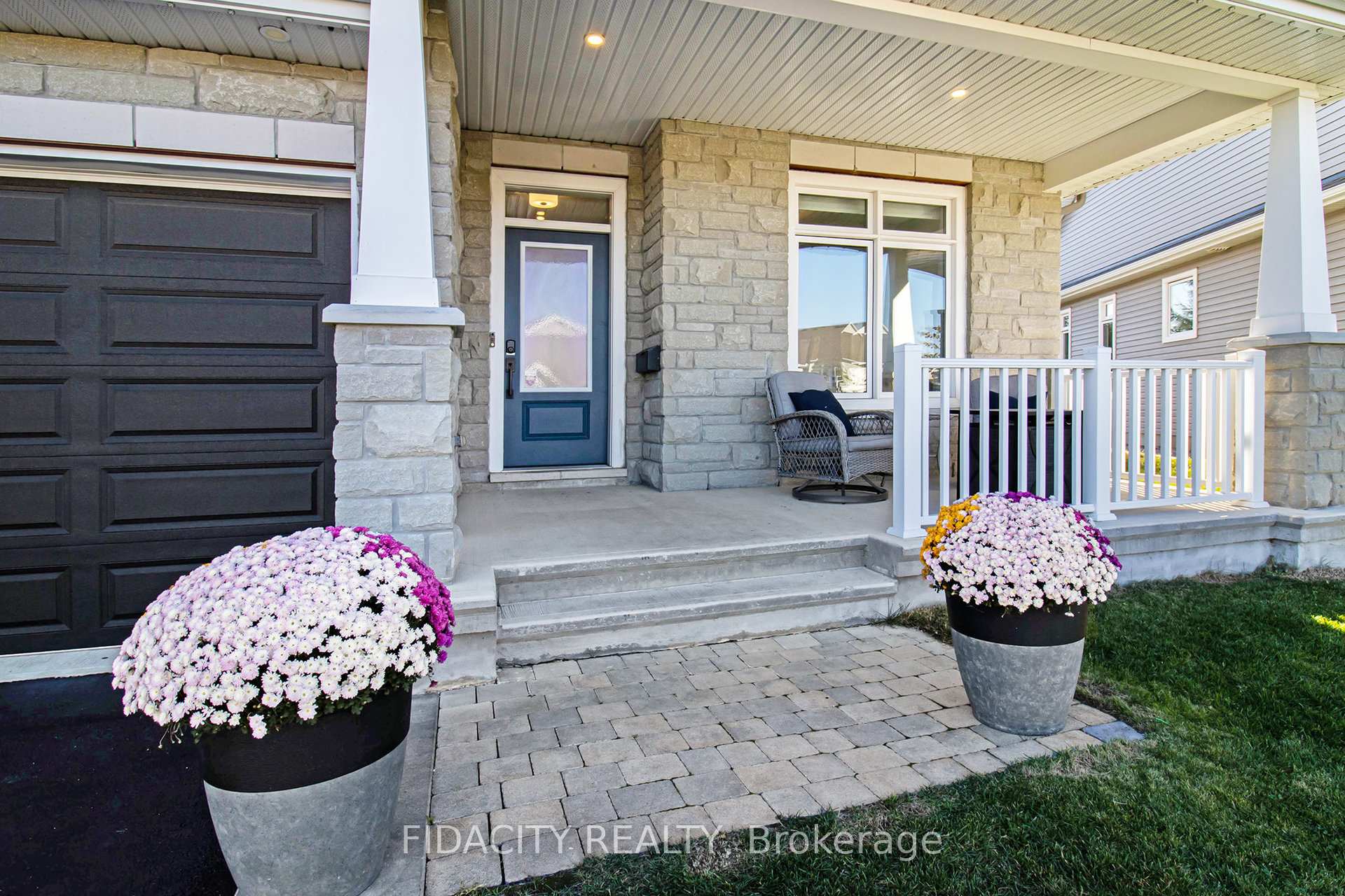 Photo 2 of 250 Maygrass Way, Ottawa, Remainder of Stittsville & Area — HOMEH
