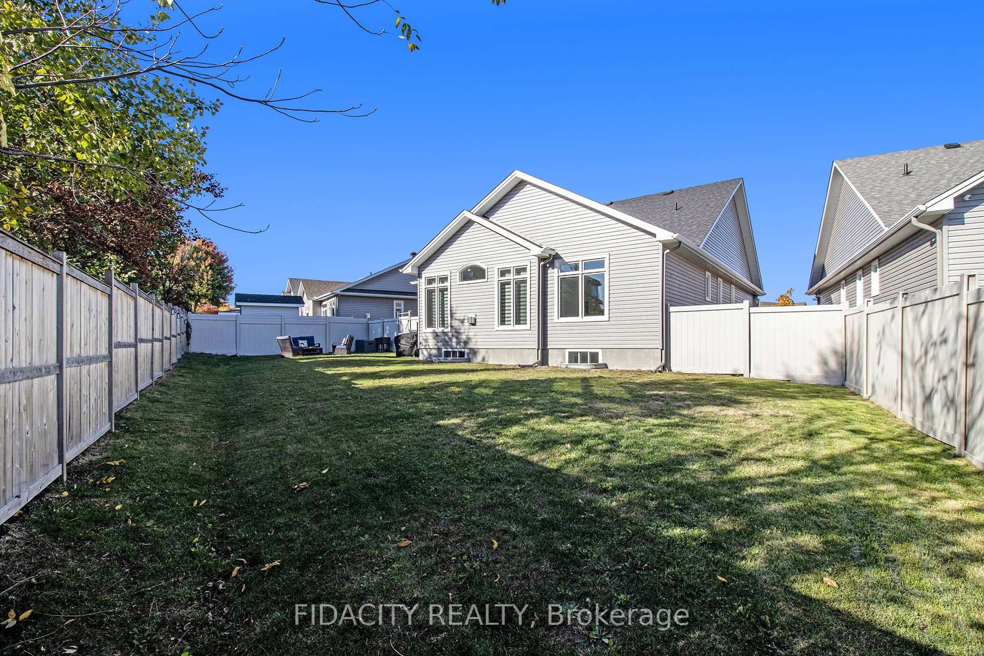 Photo 24 of 250 Maygrass Way, Ottawa, Remainder of Stittsville & Area — HOMEH