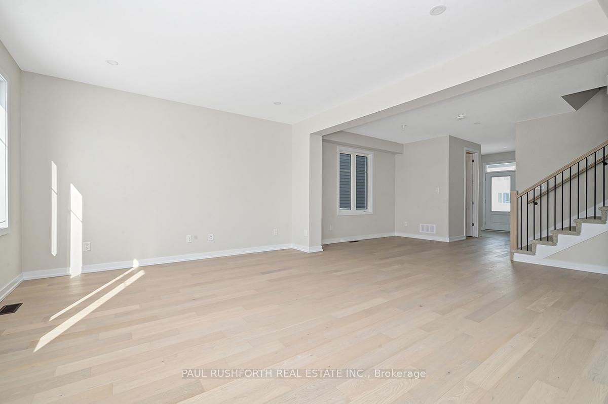Photo 5 of 533 Oldenburg Avenue, Ottawa, Btwn Franktown Rd. & Fallowfield Rd. — HOMEH